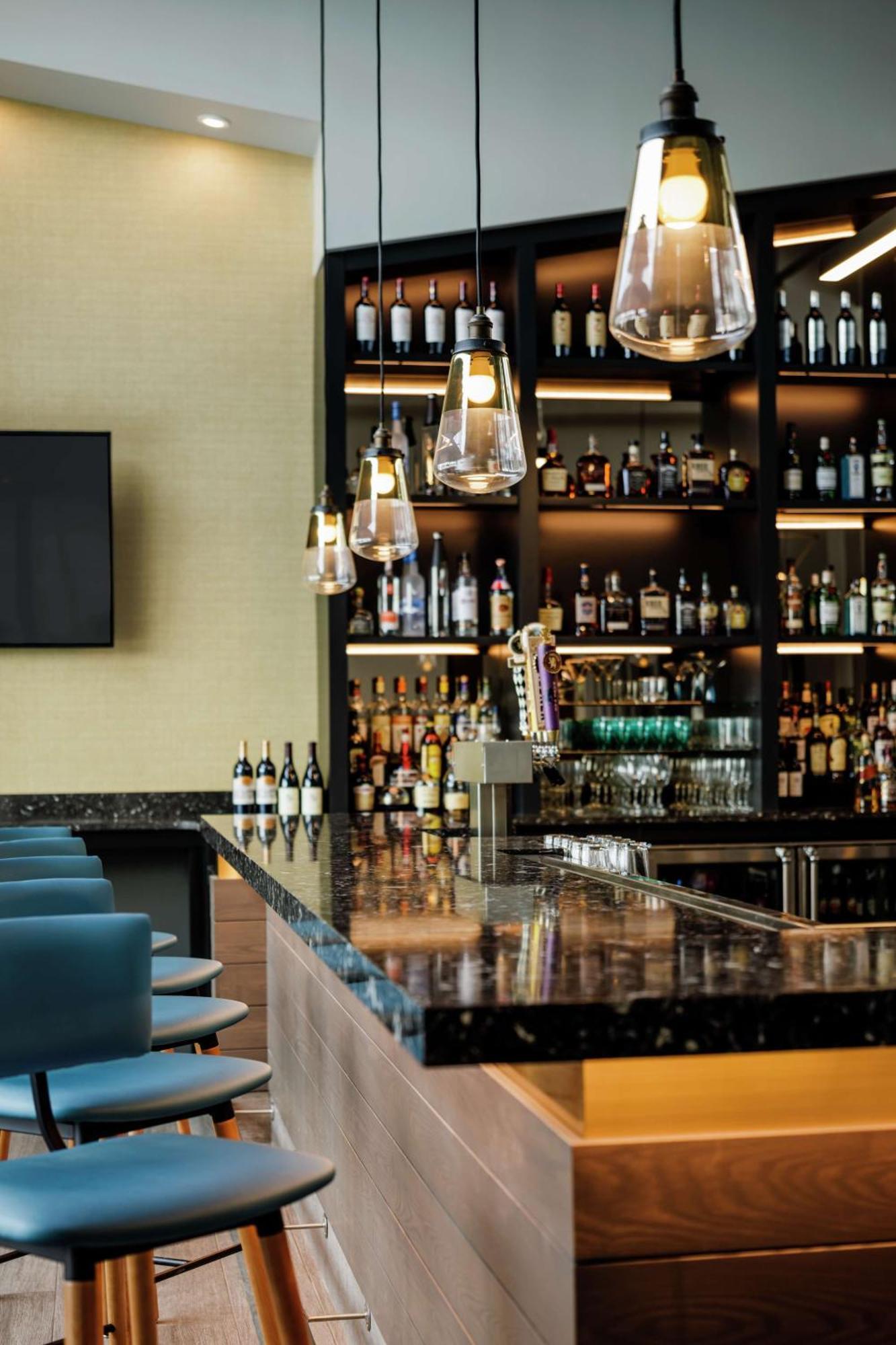 Hotel Trilogy Albany Airport, Tapestry Collection By Hilton Летем Екстер'єр фото